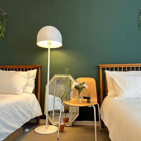 Stay Rock 樂 2 Room 3 Beds 3 Min From Ewha Univ Stn 首爾 外观 照片